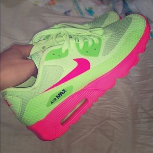Nike Air Max Shoes